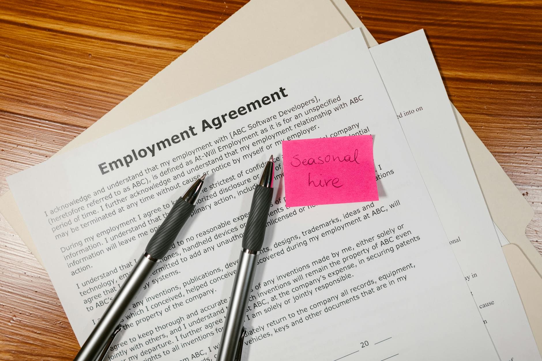 Checklist for choosing a professional web design company with warning signs
